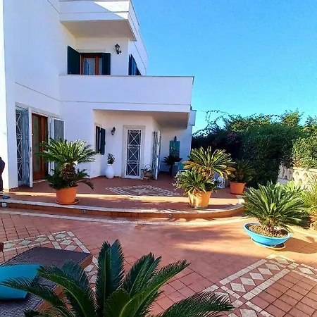 Villa Marea Torre Santa Sabina Exterior photo